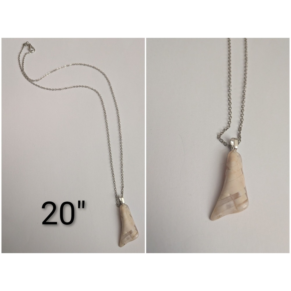 Natural Stone Triangle Pendant Necklace Silver Tone 20 Inch Chain Cream Tan